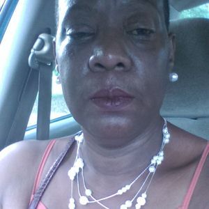 Meet your Posher, Debra